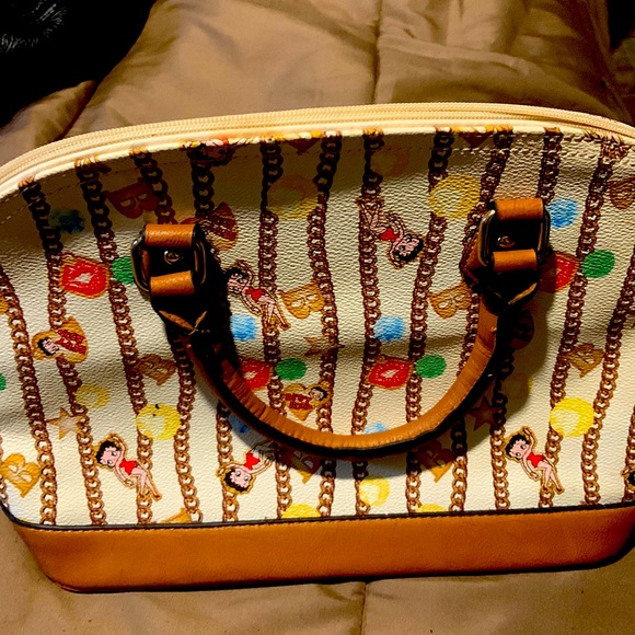 Medium Betty Boo bag - Picture 1 of 4